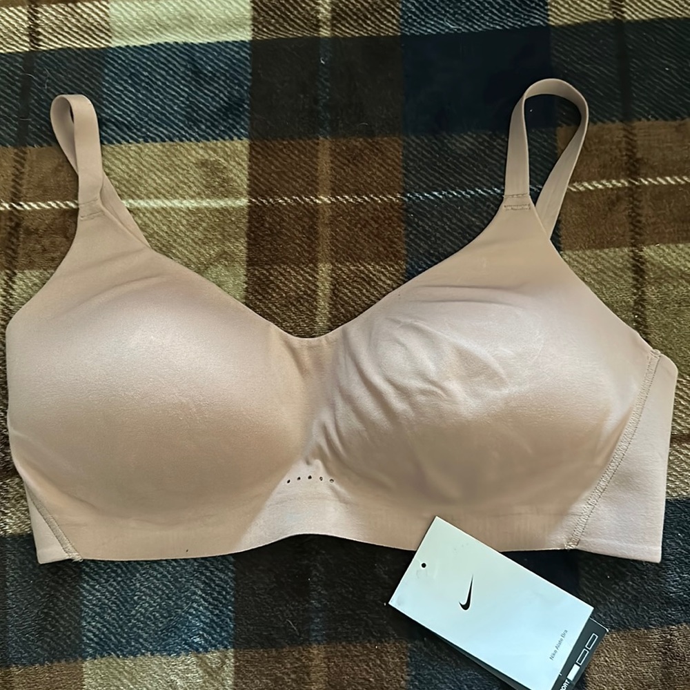 Nike Women’s Bra
